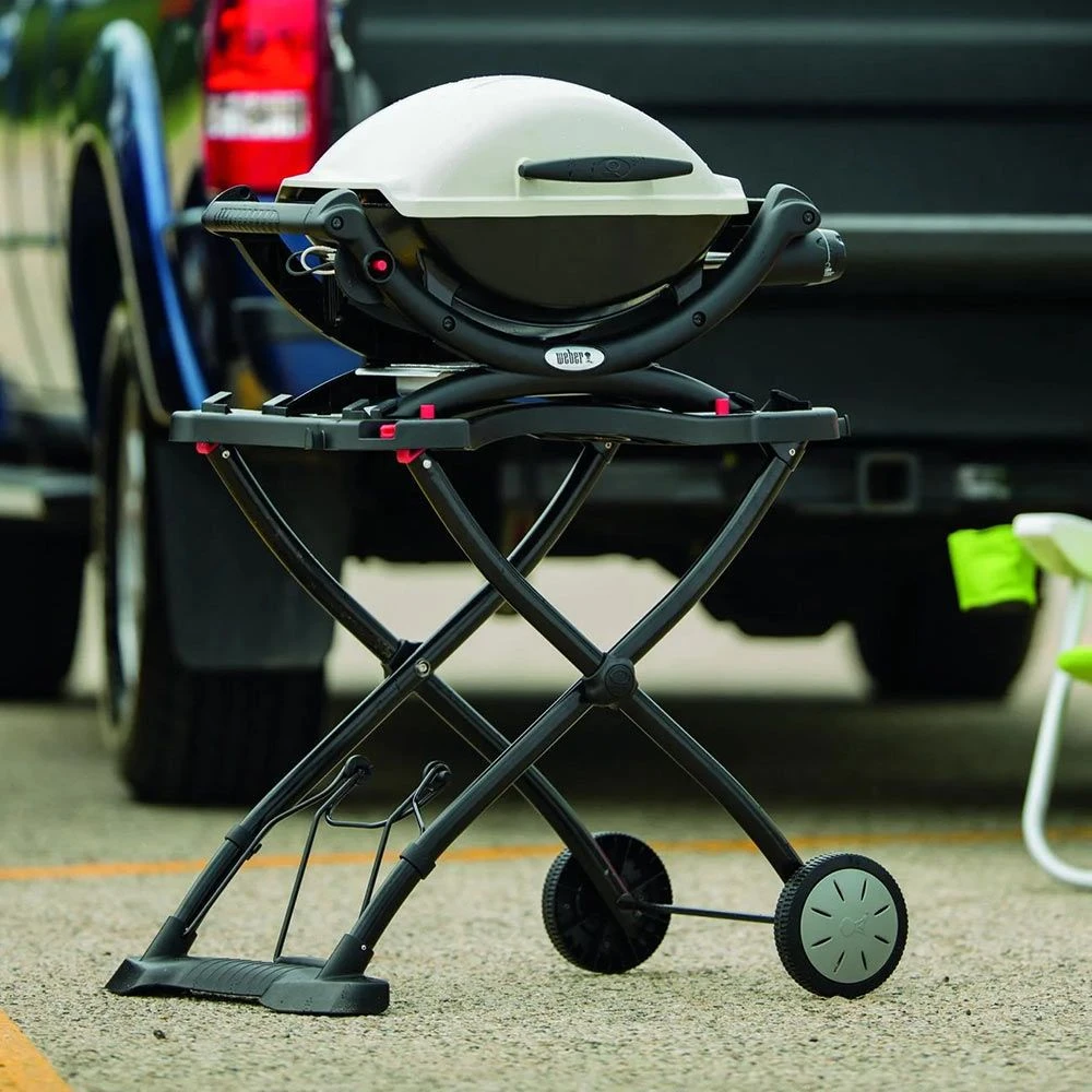 Weber Q1000 Portable Propane Gas Grill On Scissor Cart (WEB-50060001-WEB-6557) 5 Weber Q1000 Portable Propane Gas Grill On Scissor Cart (WEB-50060001-WEB-6557) - Image 3