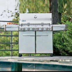 Weber Summit 6-Burner Freestanding Gas Grill With Rotisserie, Sear Station And Side Burner (WEB-E-S-670) -Weber web e s 670 feat a 05 22